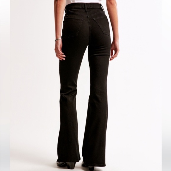 Abercrombie & Fitch Women's Ultra High Rise Black Jeans - Picture 2 of 2
